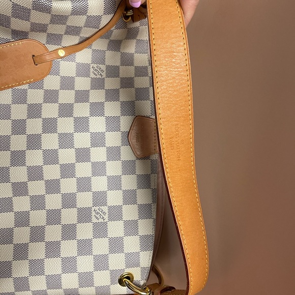 ‼️SOLD‼️ - Picture 7 of 9